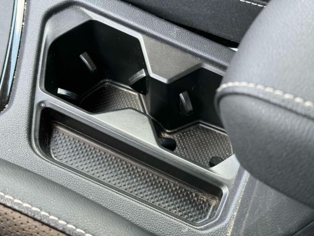 2022 Volkswagen Taos SEL 4MOTION