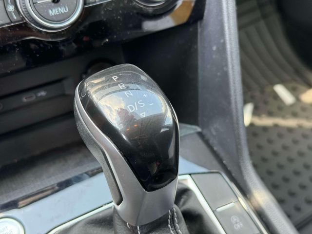 2022 Volkswagen Taos SEL 4MOTION