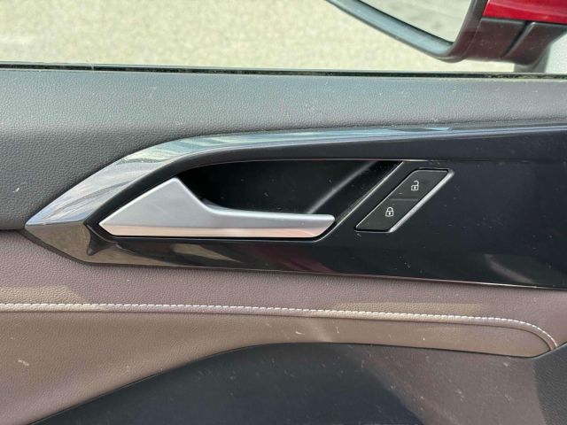 2022 Volkswagen Taos SEL 4MOTION
