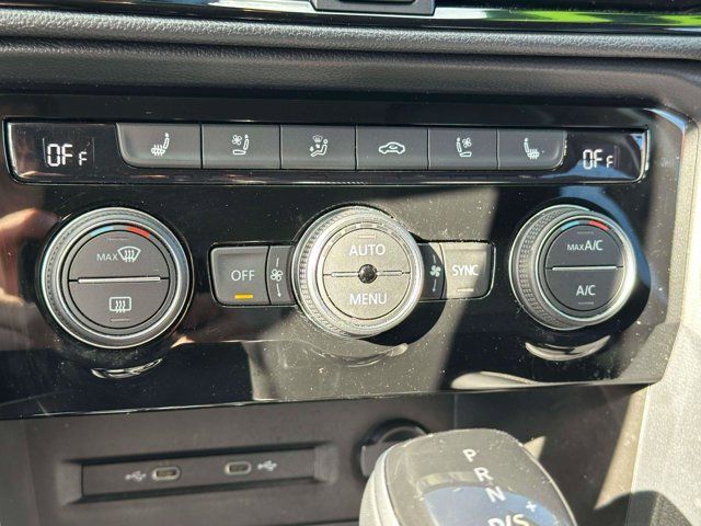 2022 Volkswagen Taos SEL 2022 Volkswagen Taos SEL