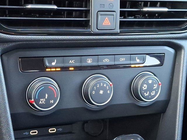2022 Volkswagen Taos SE
