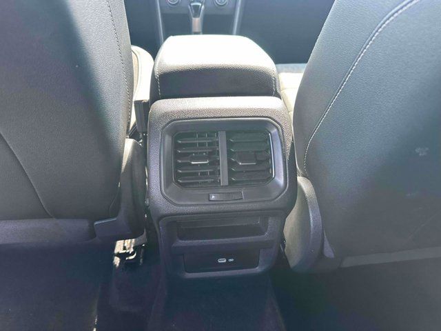 2022 Volkswagen Taos SE 2022 Volkswagen Taos SE