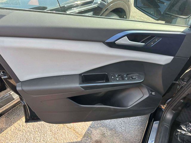 2022 Volkswagen Taos SE 2022 Volkswagen Taos SE