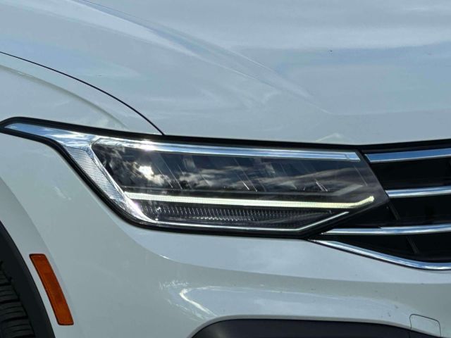 2022 Volkswagen Tiguan 2.0T SE 4MOTION 2022 Volkswagen Tiguan 2.0T SE 4MOTION