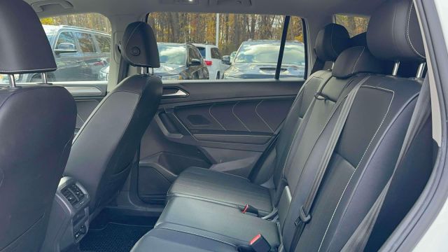 2022 Volkswagen Tiguan 2.0T SE 4MOTION 2022 Volkswagen Tiguan 2.0T SE 4MOTION