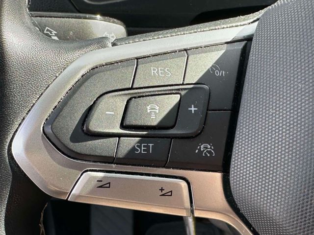 2022 Volkswagen Tiguan 2.0T SE 4MOTION 2022 Volkswagen Tiguan 2.0T SE 4MOTION