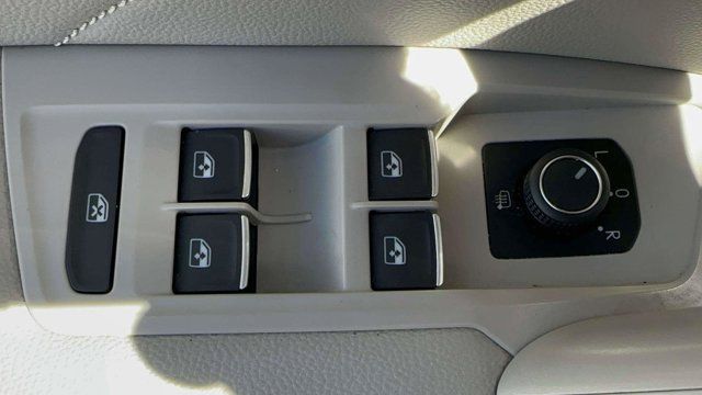 2022 Volkswagen Tiguan SE 2022 Volkswagen Tiguan SE