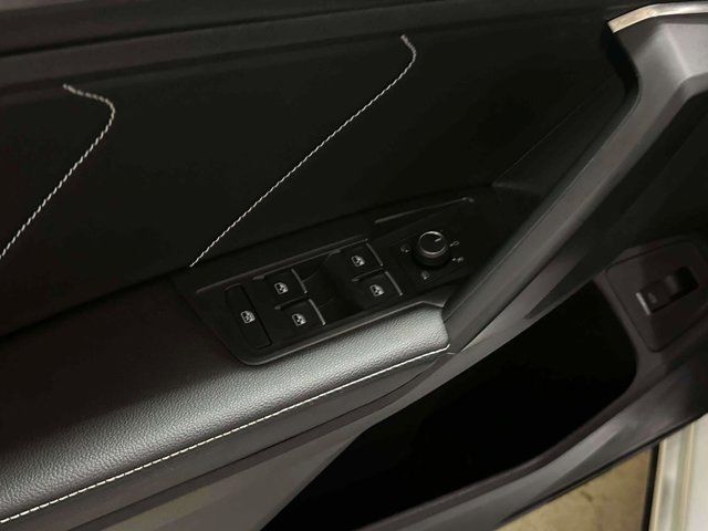 2022 Volkswagen Tiguan SEL R-Line