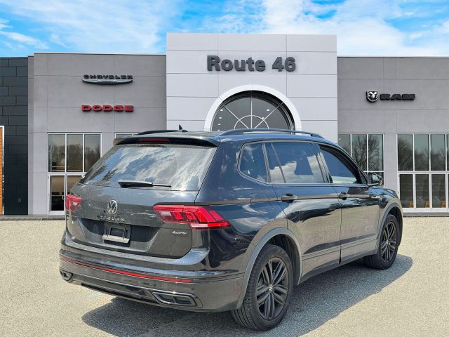 2022 Volkswagen Tiguan 2.0T SE R-Line Black 4MOTION