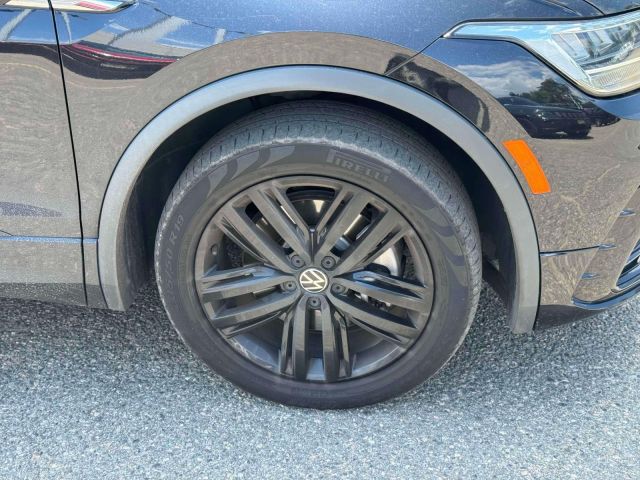 2022 Volkswagen Tiguan 2.0T SE R-Line Black 4MOTION