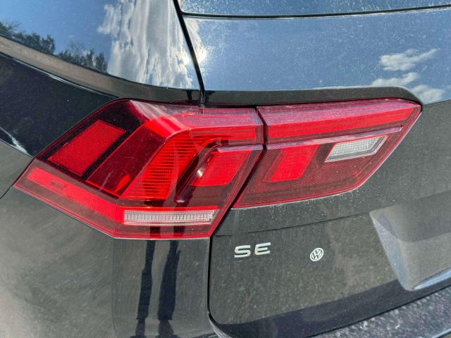 2022 Volkswagen Tiguan 2.0T SE R-Line Black 4MOTION