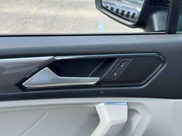 2022 Volkswagen Tiguan 2.0T SE R-Line Black 4MOTION