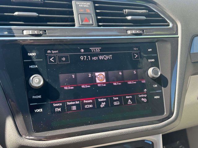 2022 Volkswagen Tiguan SE R-Line Black