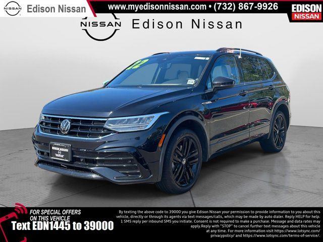 2022 Volkswagen Tiguan SE R-Line Black