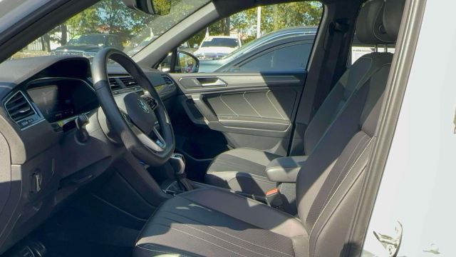 2022 Volkswagen Tiguan 2.0T SE R-Line Black 4MOTION