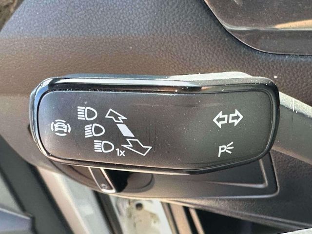 2022 Volkswagen Tiguan 2.0T SE R-Line Black 4MOTION