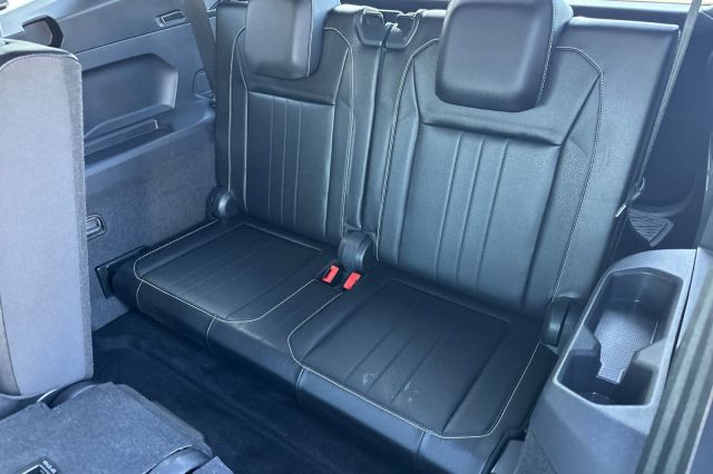 2022 Volkswagen Tiguan 2.0T SE R-Line Black 2022 Volkswagen Tiguan 2.0T SE R-Line Black