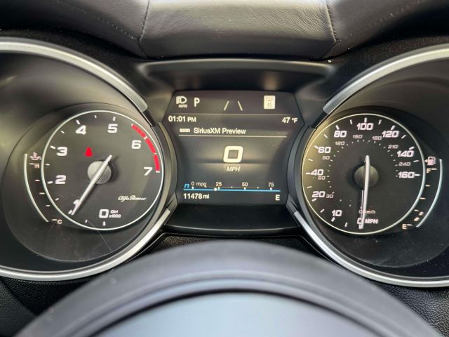 2023 Alfa Romeo Stelvio Veloce AWD 2023 Alfa Romeo Stelvio Veloce AWD