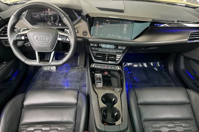 2023 Audi e-tron GT Prestige 2023 Audi e-tron GT Prestige