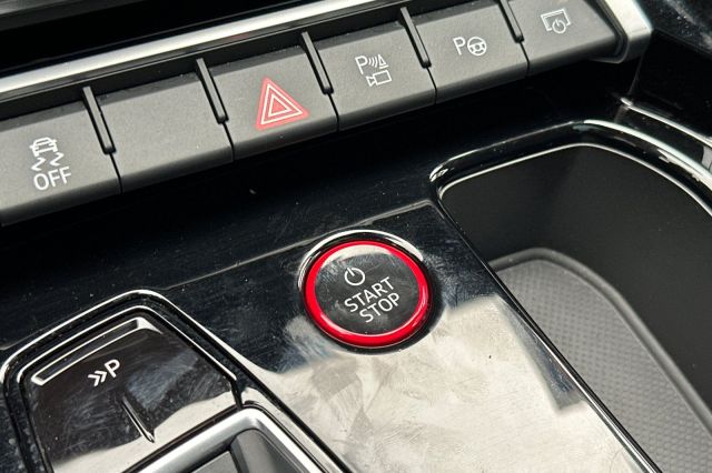 2023 Audi e-tron GT Prestige 2023 Audi e-tron GT Prestige