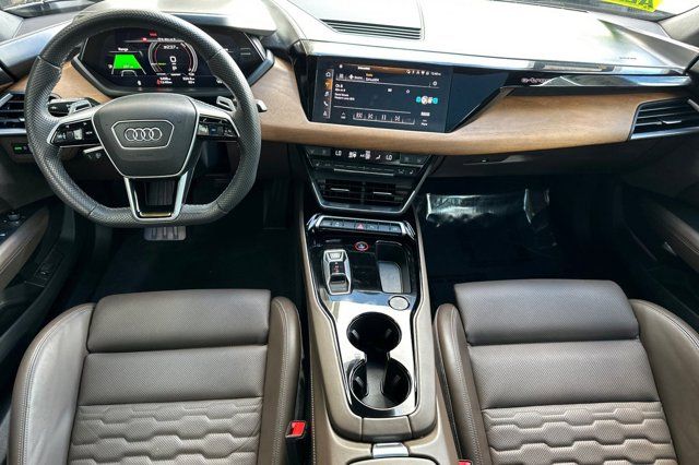 2023 Audi e-tron GT Premium Plus Pre-Owned 2023 Audi e-tron GT Premium Plus Pre-Owned