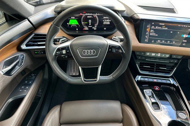 2023 Audi e-tron GT Premium Plus Pre-Owned 2023 Audi e-tron GT Premium Plus Pre-Owned