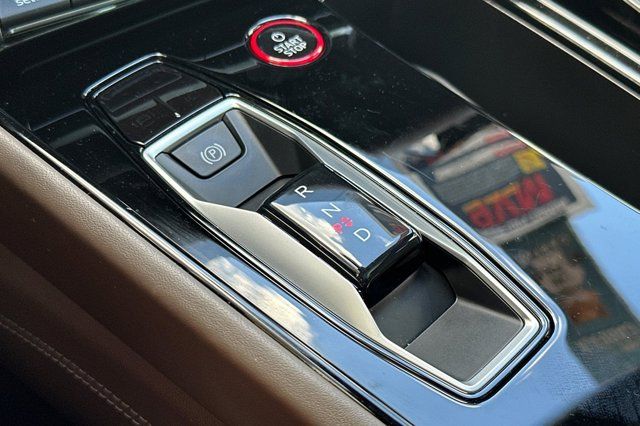 2023 Audi e-tron GT Premium Plus Pre-Owned 2023 Audi e-tron GT Premium Plus Pre-Owned