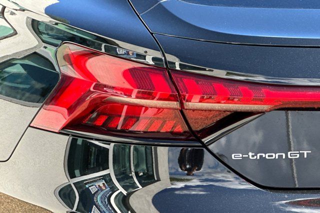 2023 Audi e-tron GT Premium Plus Pre-Owned 2023 Audi e-tron GT Premium Plus Pre-Owned