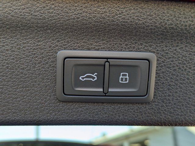 2023 Audi Q3 S line Premium Plus 2023 Audi Q3 S line Premium Plus