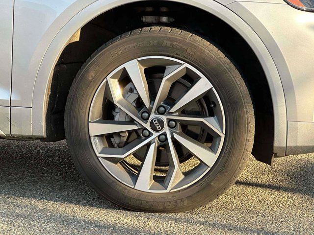 2023 Audi Q5 S line Premium Plus