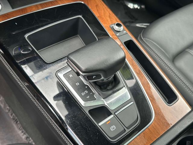 2023 Audi Q5 S line Premium Plus 45 TFSI quattro