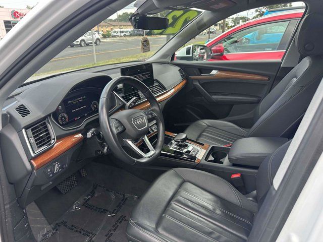 2023 Audi Q5 S line Premium Plus