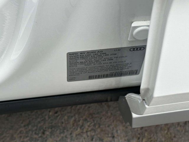 2023 Audi Q5 S line Premium Plus
