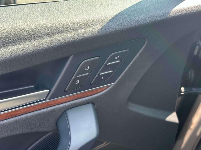 2023 Audi Q5 S line Premium Plus 45 TFSI quattro