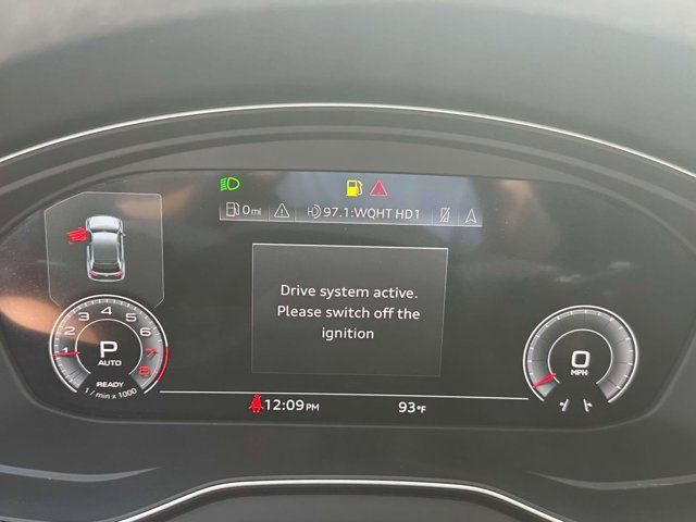 2023 Audi Q5 S line Premium Plus