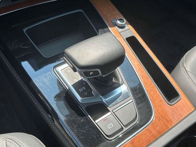 2023 Audi Q5 S line Premium Plus