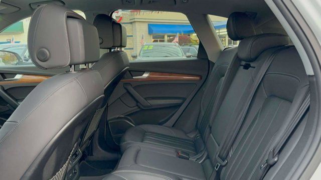 2023 Audi Q5 S line Premium Plus 2023 Audi Q5 S line Premium Plus