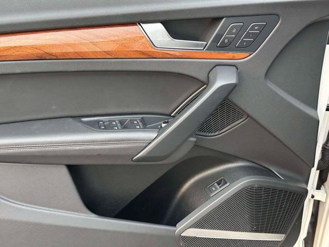 2023 Audi Q5 S line Premium Plus 2023 Audi Q5 S line Premium Plus