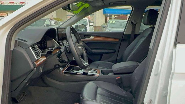 2023 Audi Q5 S line Premium Plus