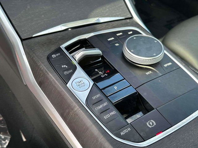 2023 BMW 3 Series 330i xDrive