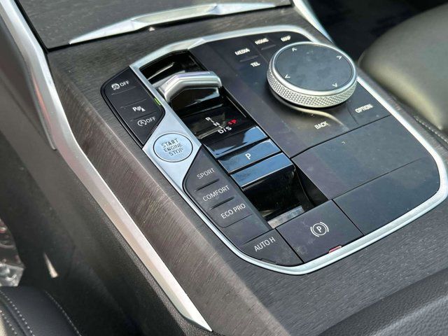 2023 BMW 3 Series 330i xDrive