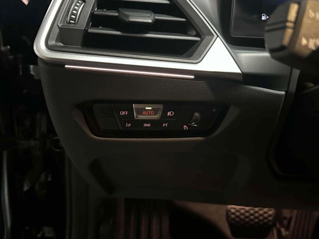 2023 BMW 3 Series 330i xDrive Sedan