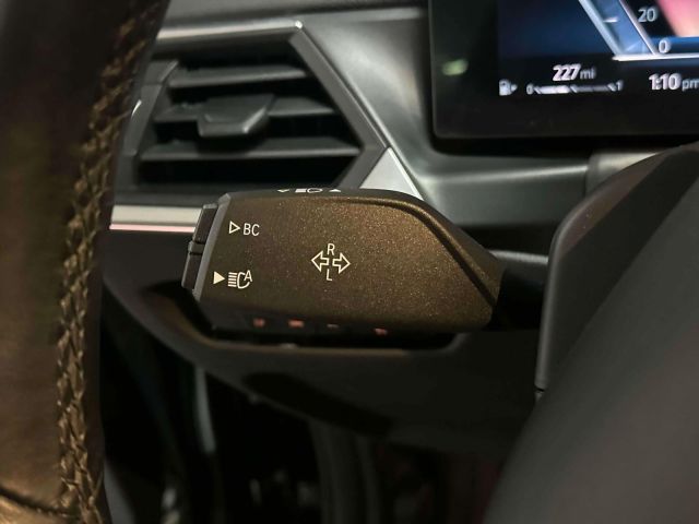 2023 BMW 3 Series 330i xDrive Sedan