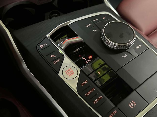 2023 BMW 3 Series 330i xDrive Sedan
