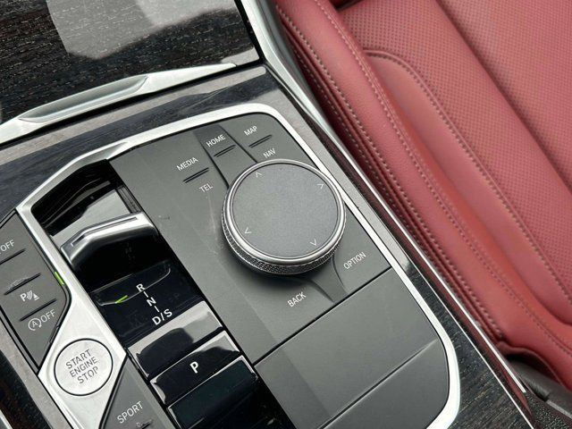 2023 BMW 3 Series 330i xDrive