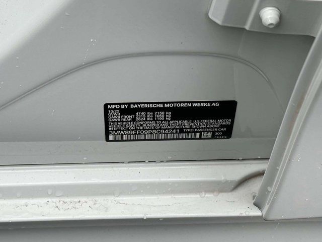 2023 BMW 3 Series 330i xDrive