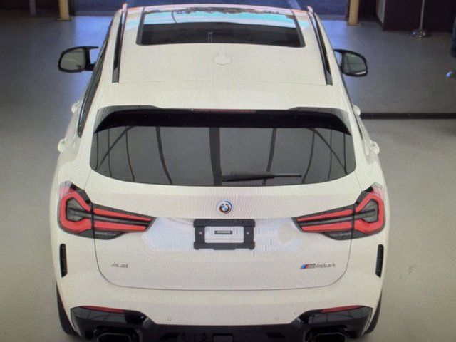 2023 BMW X3 M40i