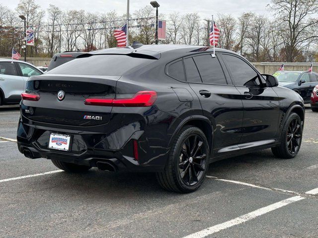 2023 BMW X4 M40i