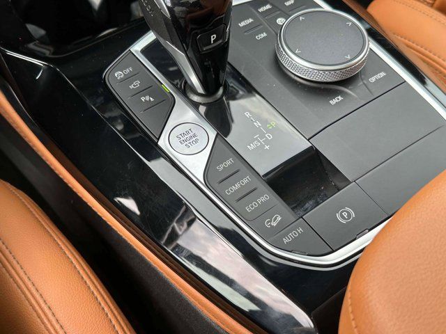 2023 BMW X4 M40i