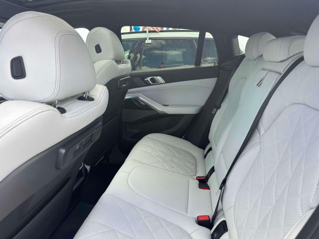 2023 BMW X6 xDrive40i Sports Activity Coupe